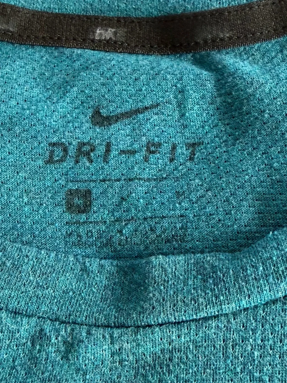 Men's Med Nike Dri Fit Short Sleeve Shirt Training Top Teal EUC